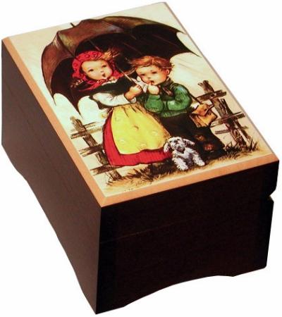 Nr.100-01-106 Mädchen und Knabe mit Schirm
